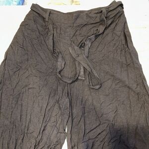City Chic Shorts Black Shorts Linen & Cotton Belt Plus Sz XS. NWOT. 16